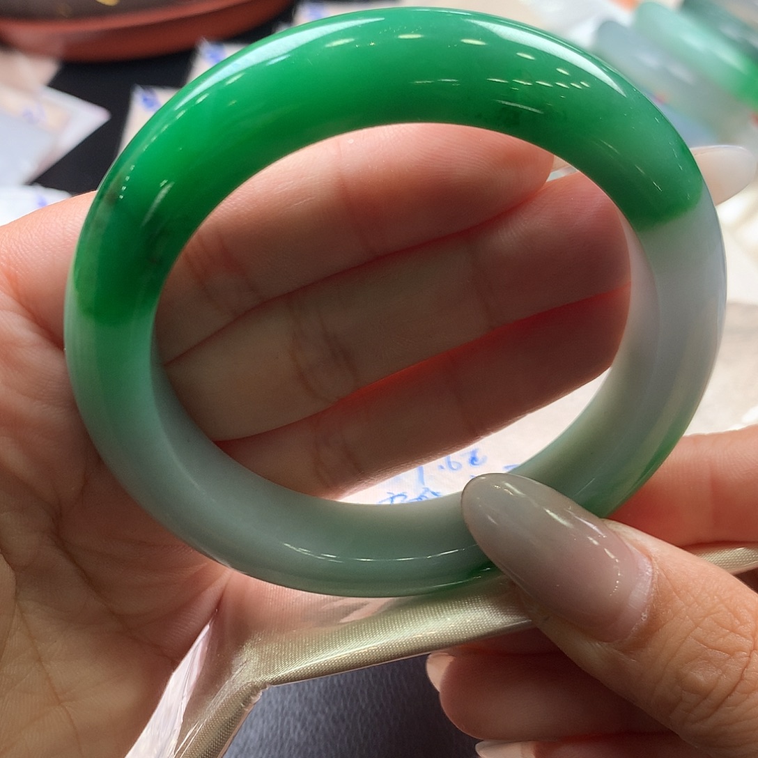 未镶嵌手镯翡翠59.6正