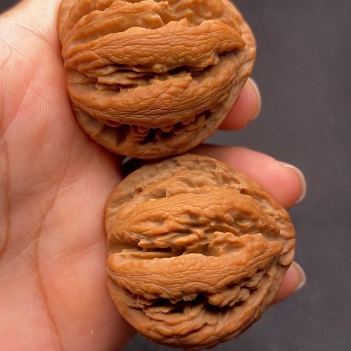 吊坠文玩核桃秦岭核桃种植基地