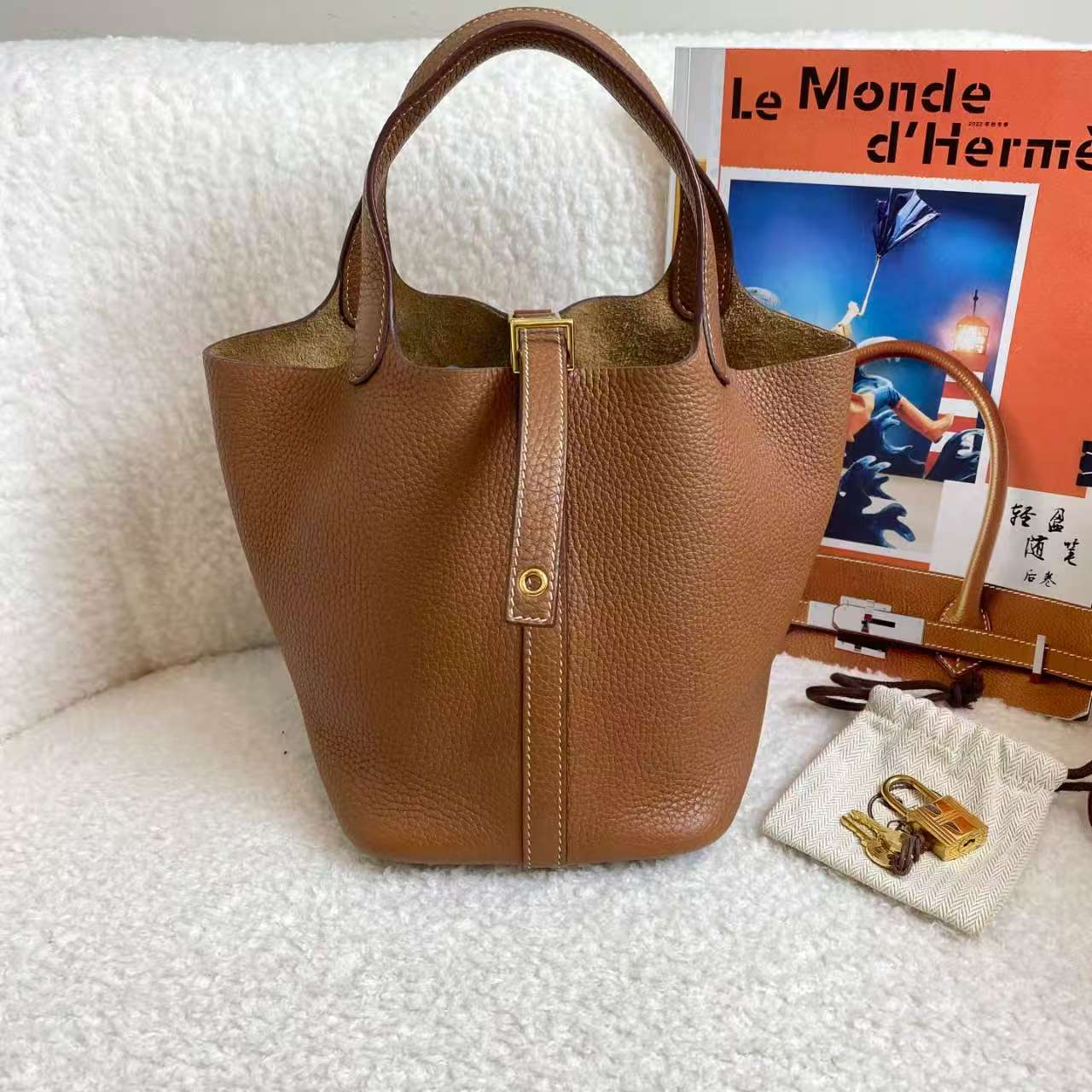 99新 Hermes/爱马仕 金棕金扣菜篮子/29731018/代卖服务/12期免息