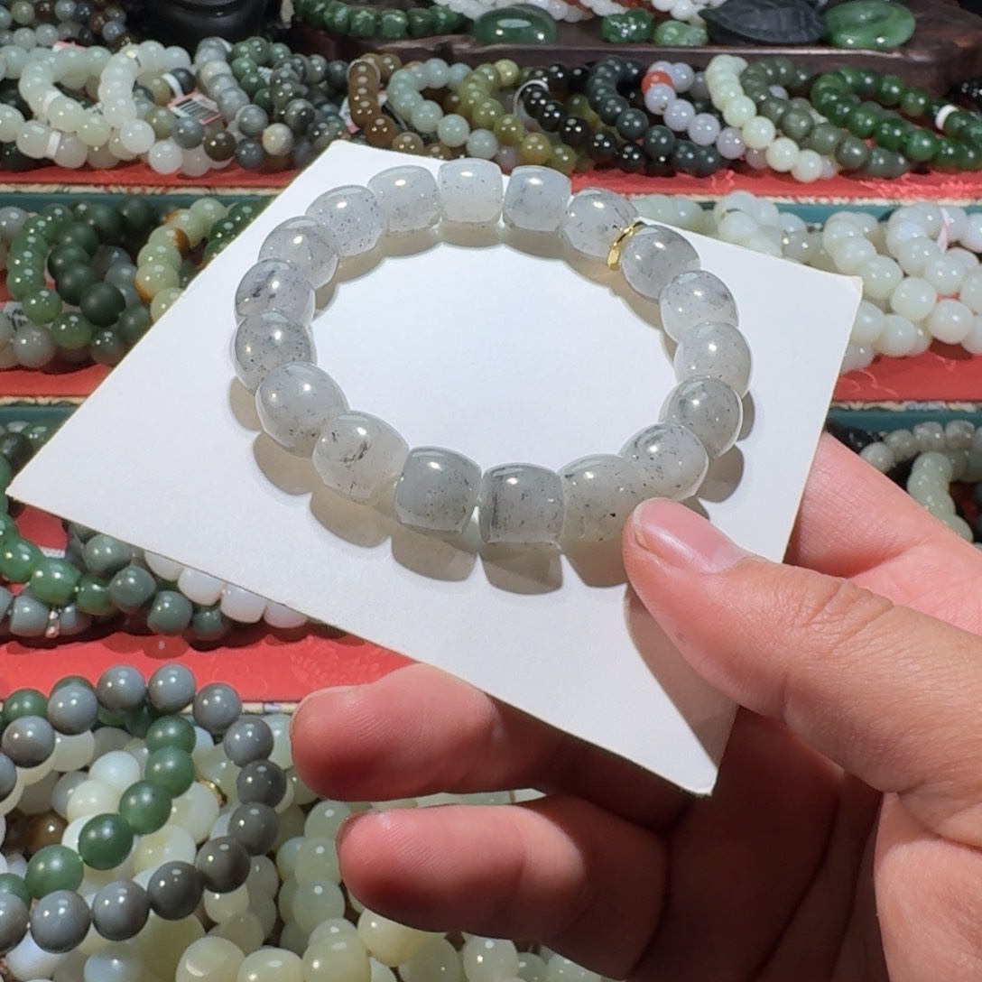 和田玉未镶嵌手链