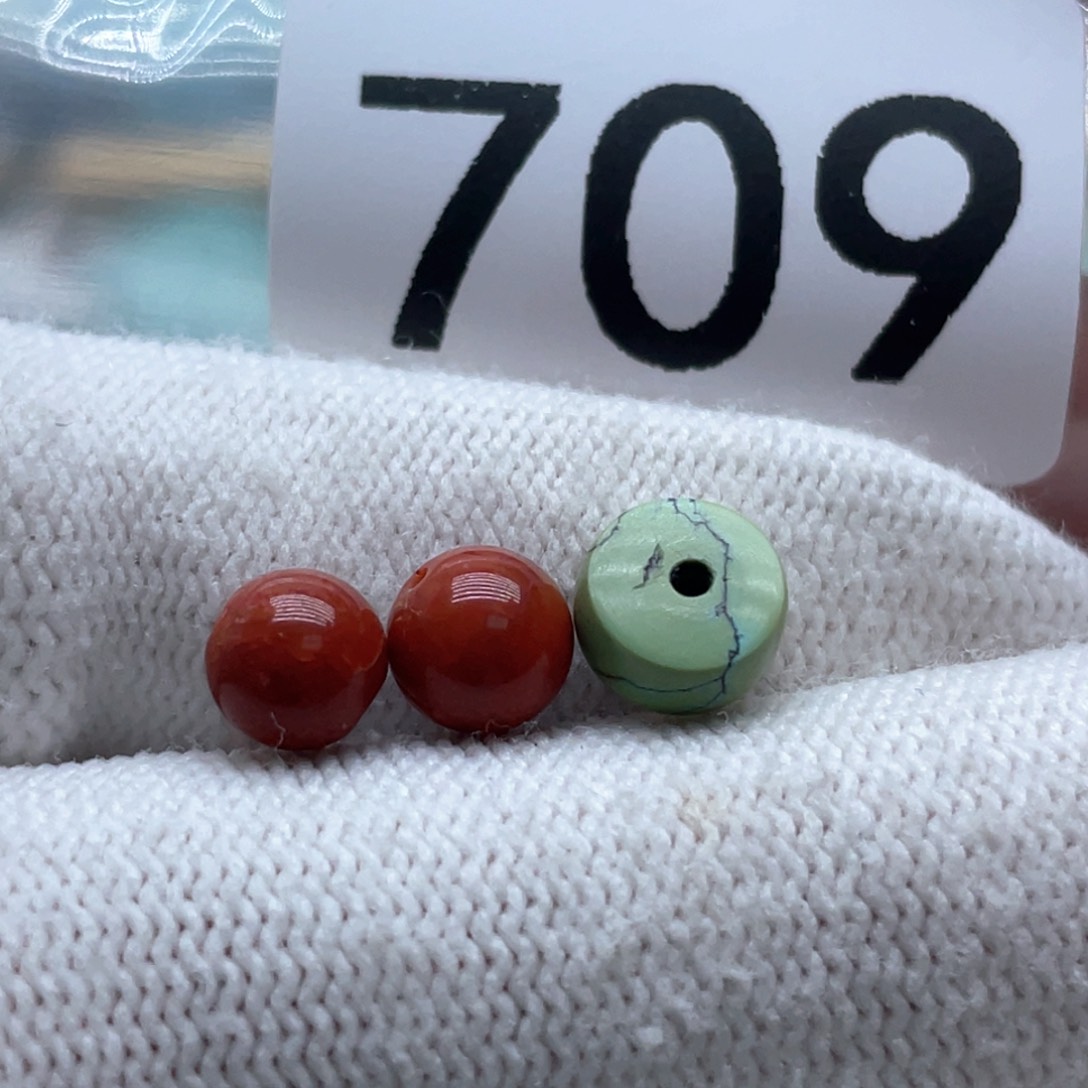 南红玛瑙未镶嵌珠宝奇石