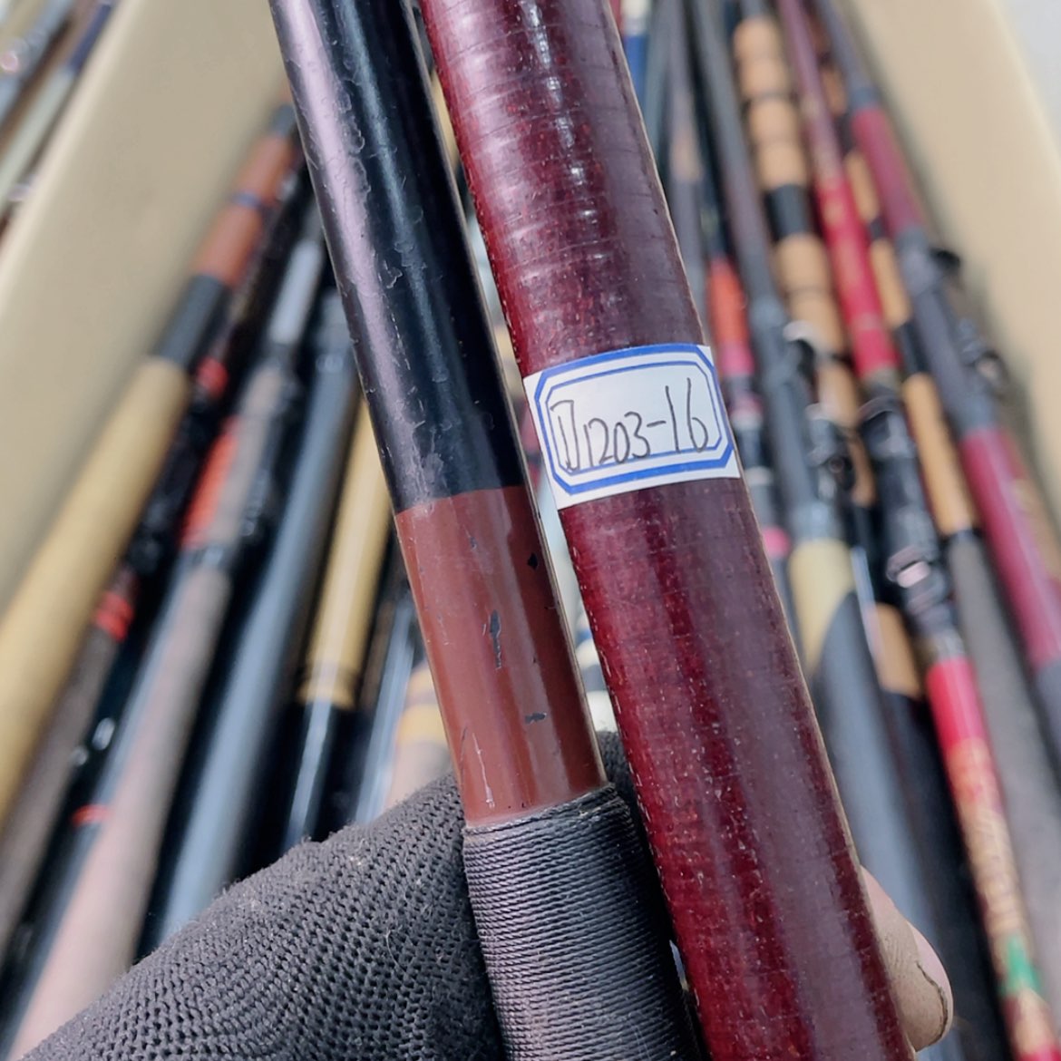 【闪购商品】钓鱼竿微瑕疵孤品