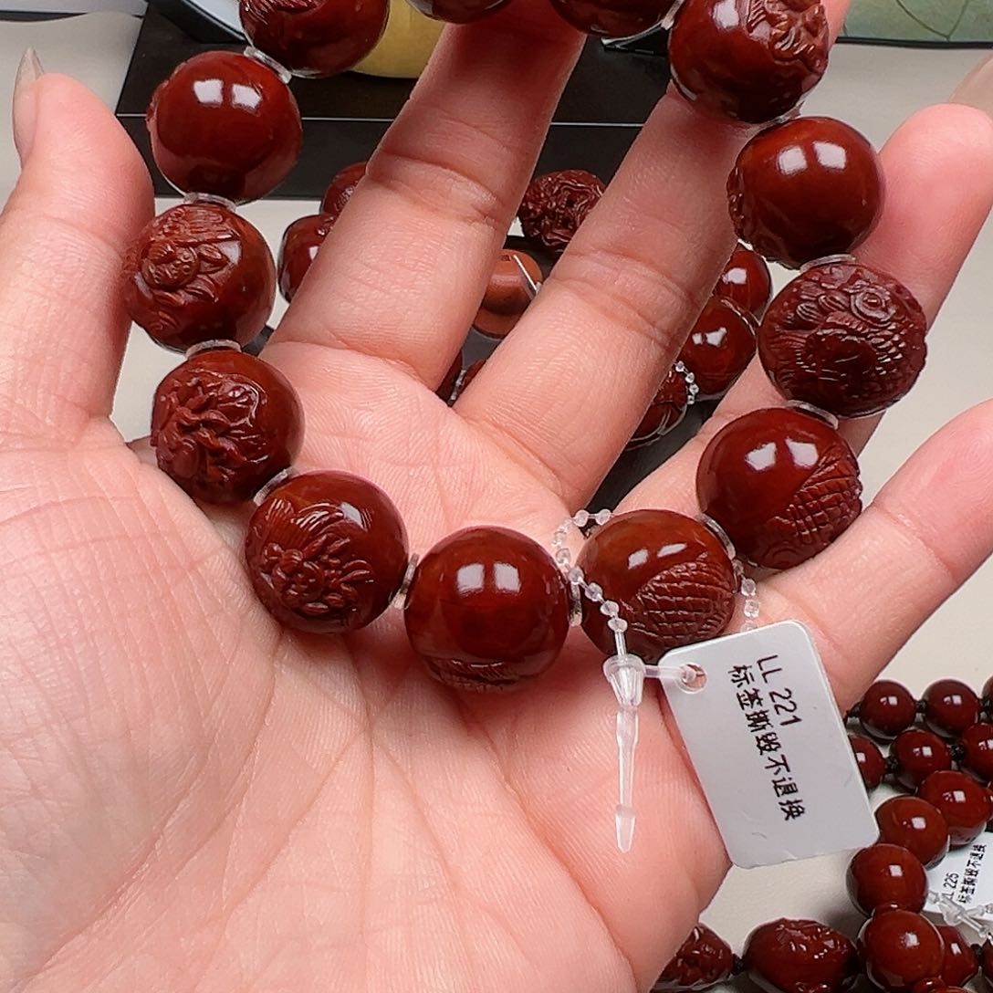 【闪购商品】橄榄核吊坠白**上橄榄。。。