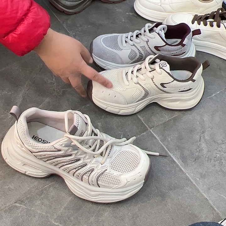 437542585紫色38码