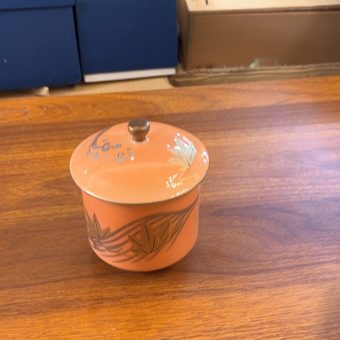 盖碗我在等他来给你们做