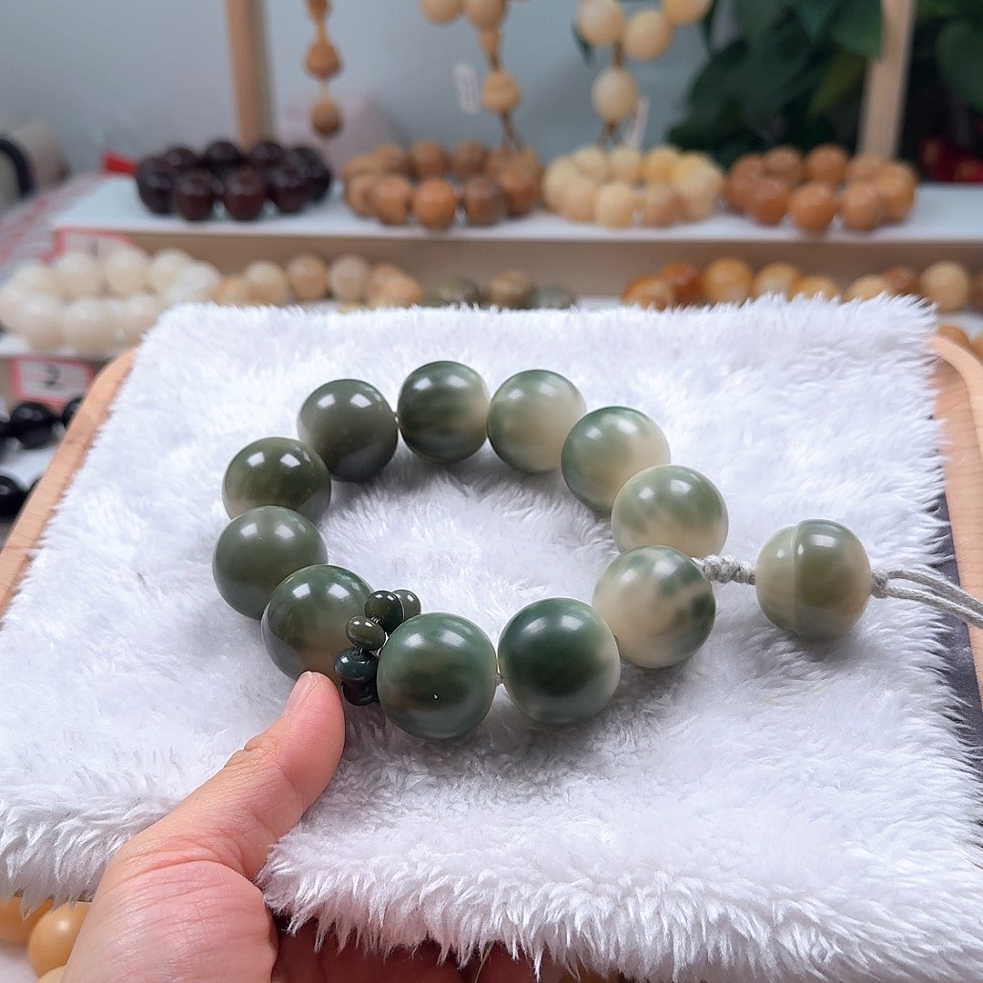 晨***活吊坠菩提根/象牙果卡26 8颗微瑕