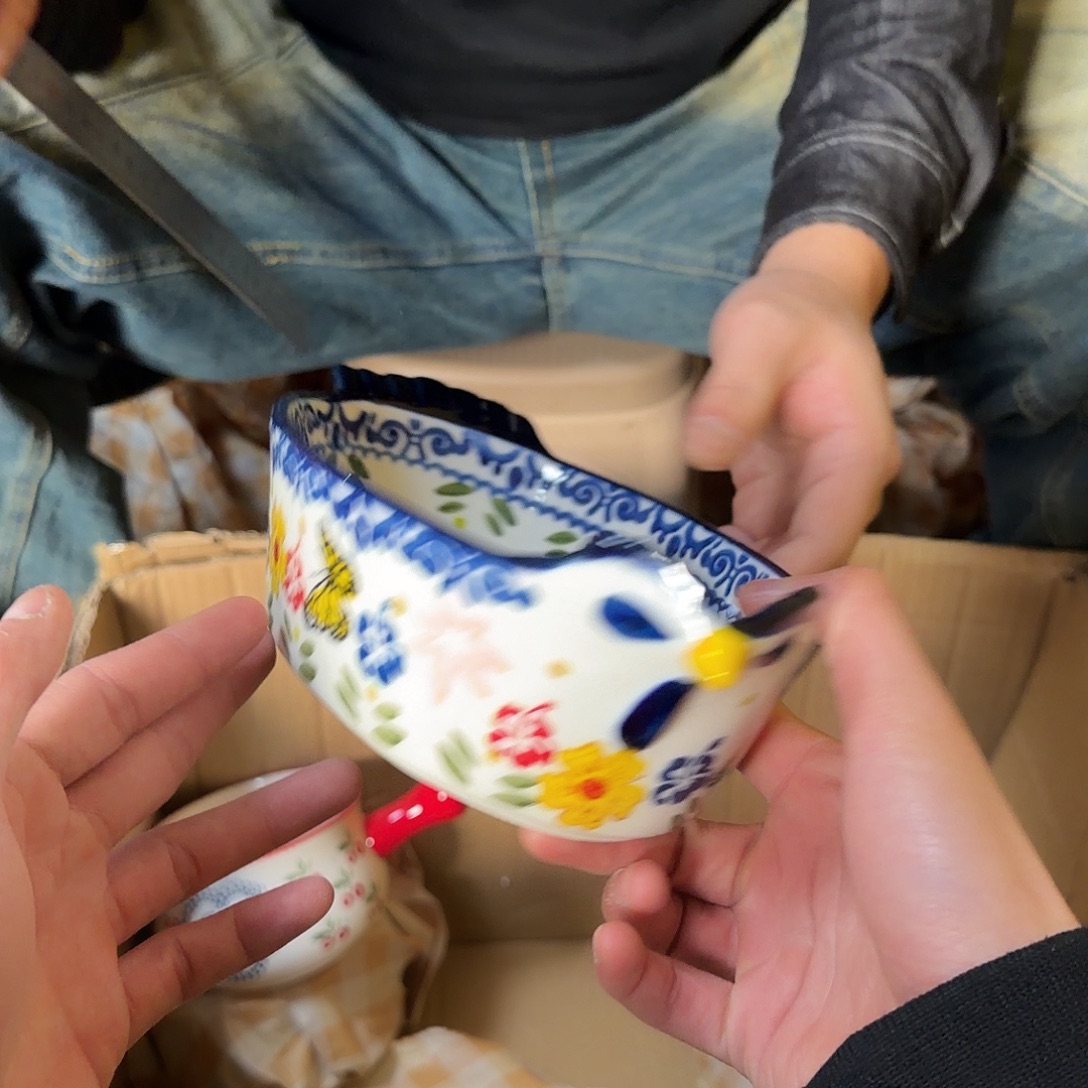 陶瓷微瑕微瑕，满15飞，感谢姐姐支持