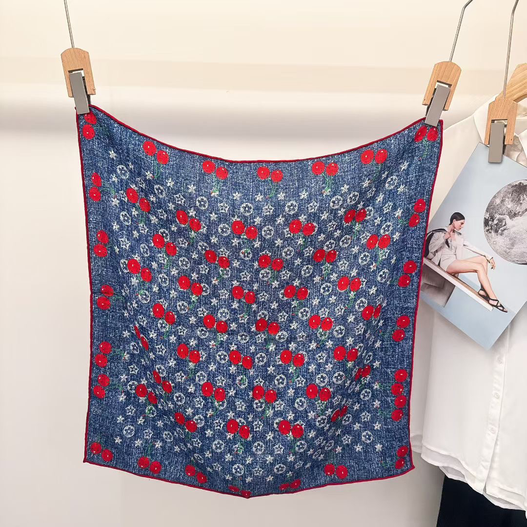 丝纡---牛仔蓝   90*90双面丝毛披肩围巾