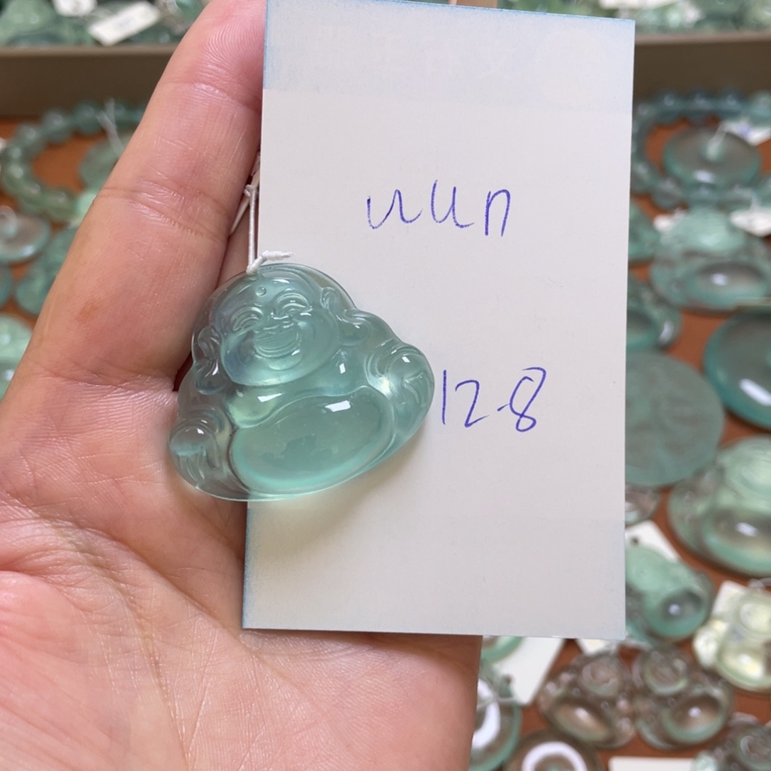 u***n蛇纹石玉未镶嵌颈饰