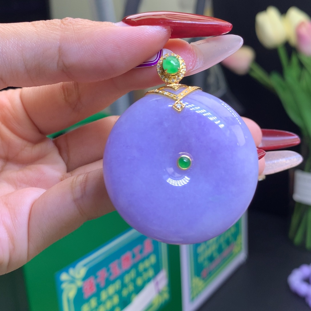 翡翠颈饰18K金镶嵌天然