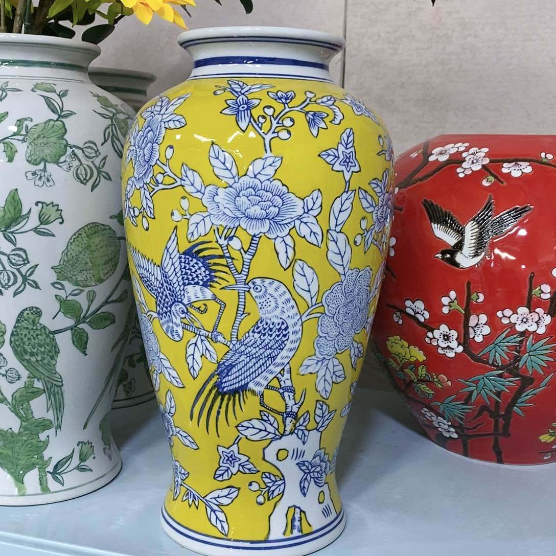 【闪购商品】摆件美人瓶瓷器………………………………