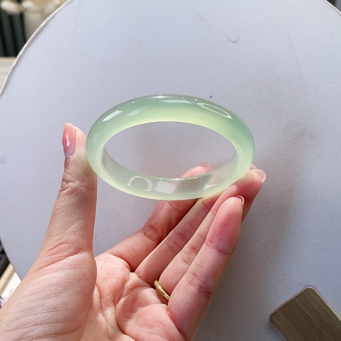 手镯玛瑙/玉髓未镶嵌钱*钱53.9