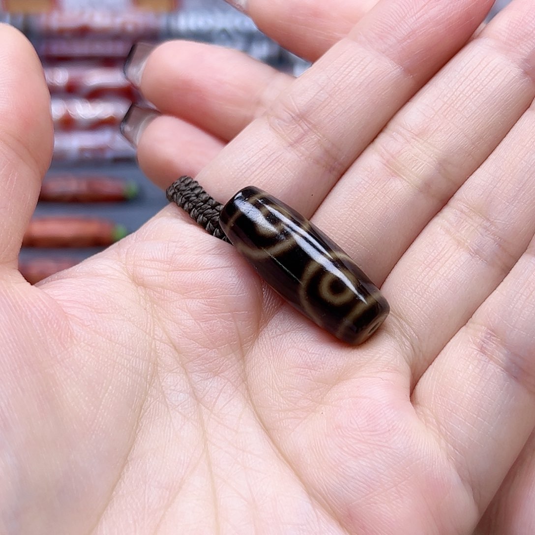 玛瑙/玉髓颈饰未镶嵌じ****?