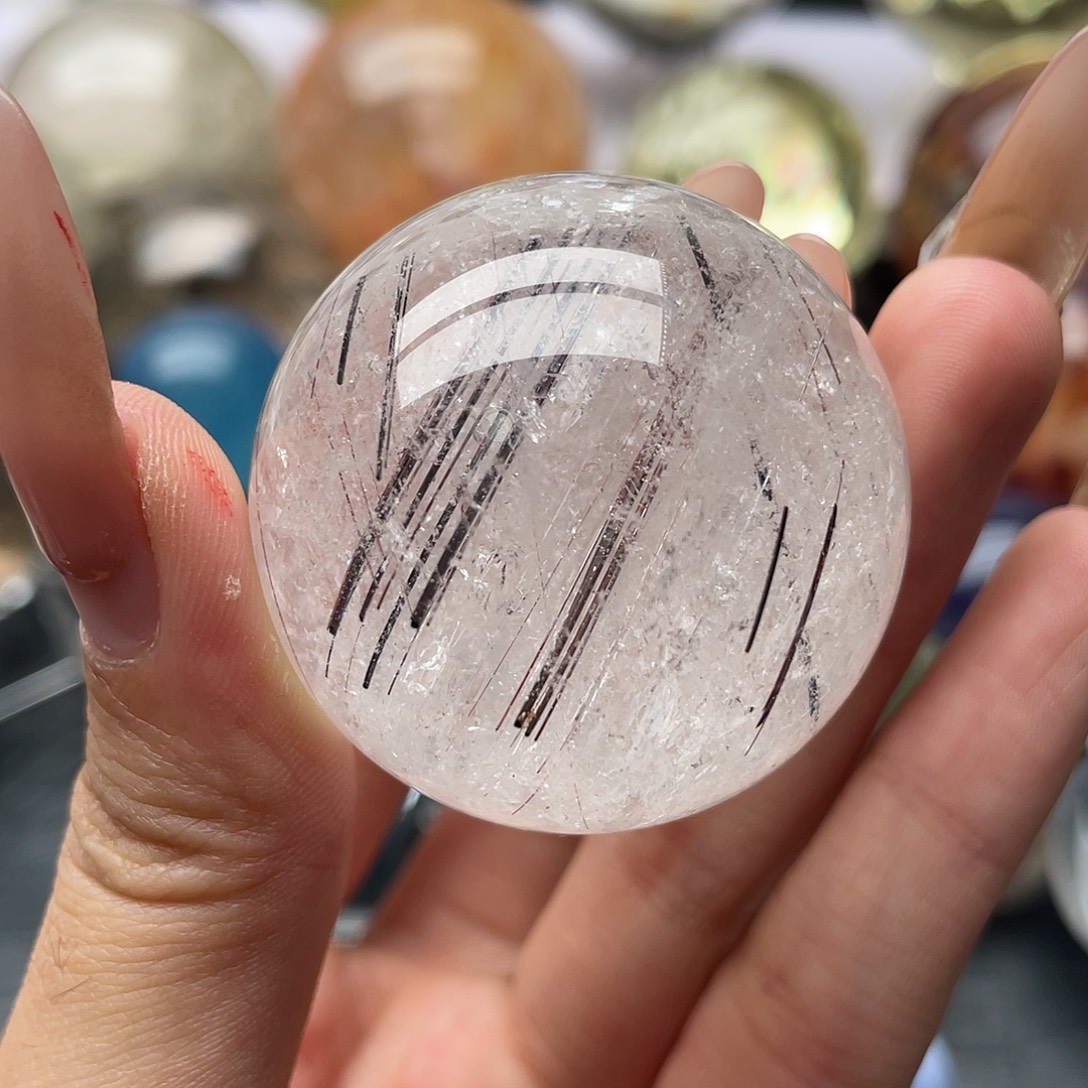 丁****珠宝半成品未镶嵌水晶10