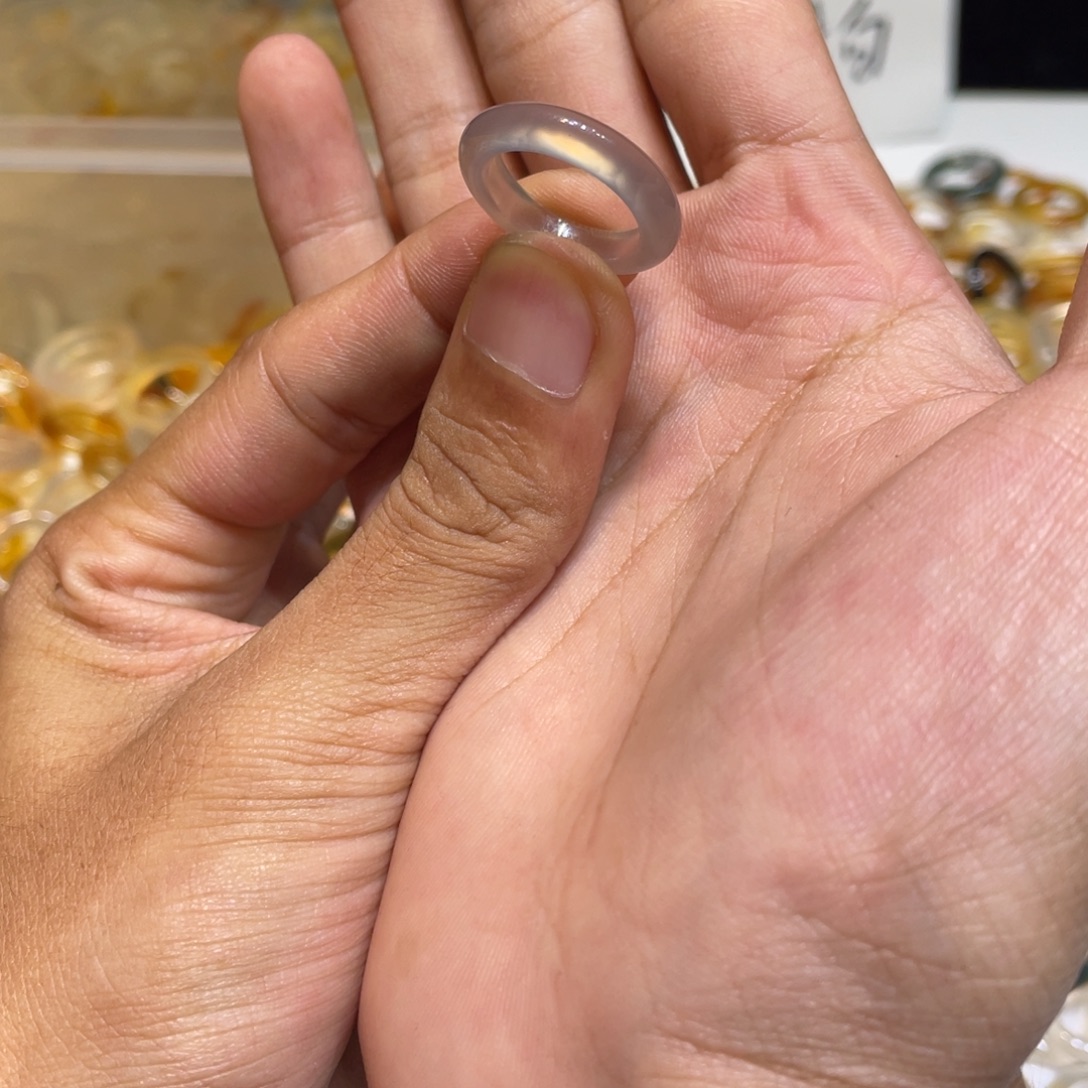 玛瑙/玉髓未镶嵌戒指98号港12 默认瑕疵