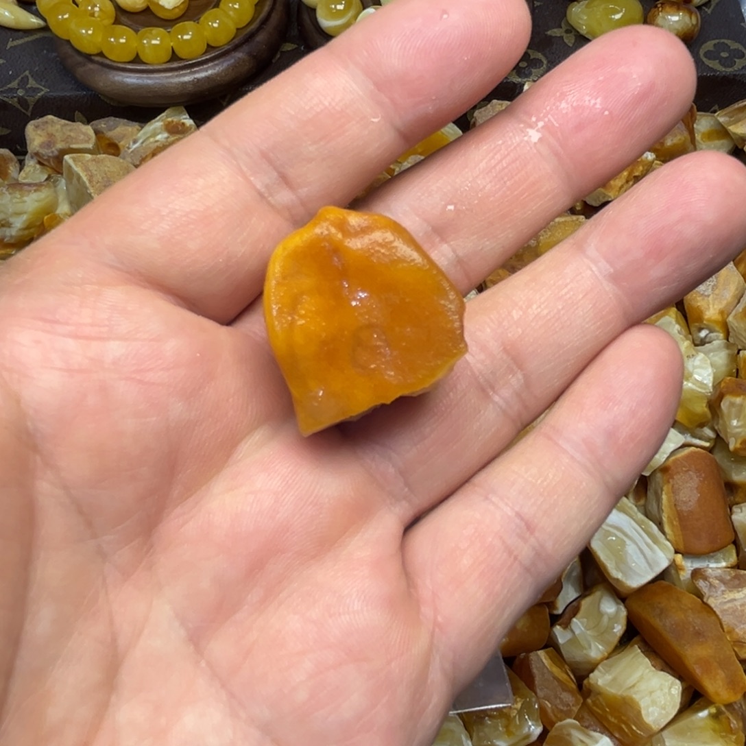 定制琥珀未镶嵌蜜蜡原石