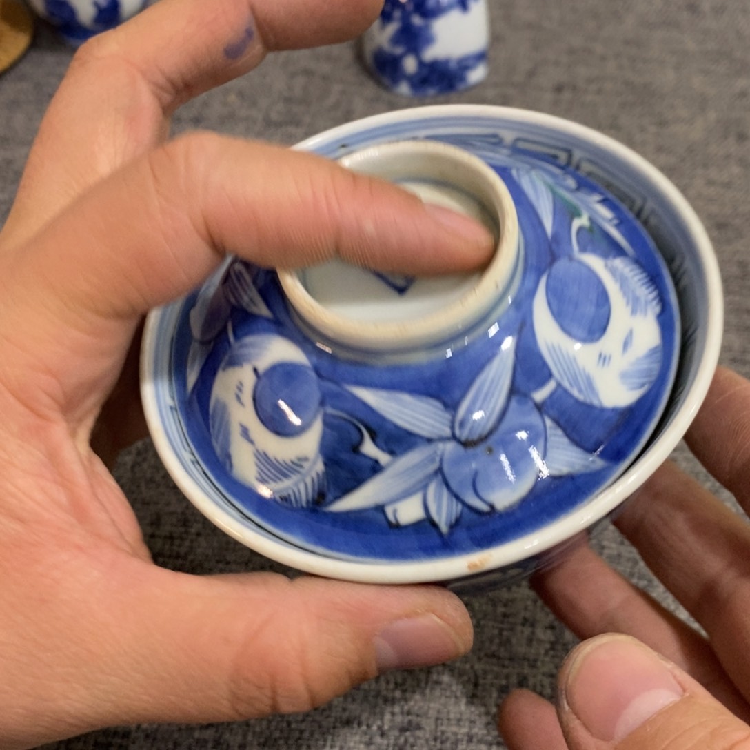 瓷片非常漂亮好看的花瓶