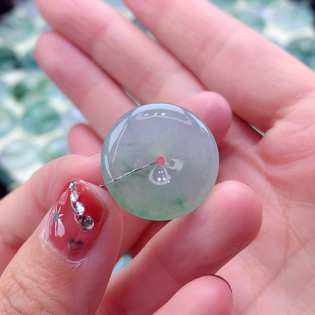 翡翠颈饰未镶嵌3翡翠20.7/4.7