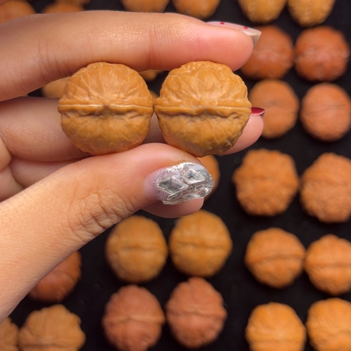 吊坠文玩核桃瓷娃娃