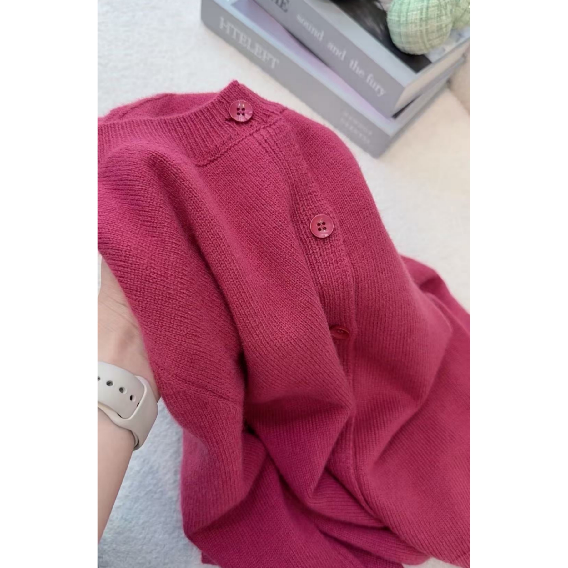 丽姐家~纽扣纯色开衫网红百搭宽松加厚圆领秋冬针织衫788