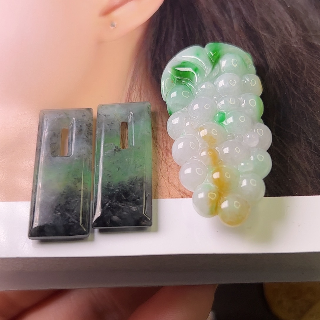 梦***子未镶嵌翡翠耳饰耳饰+项坠