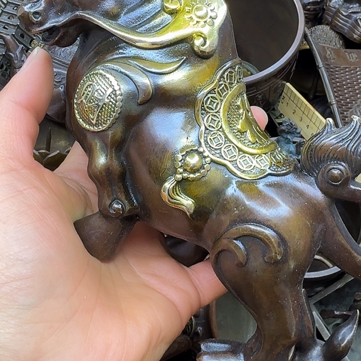 铜工艺品摆件制作 