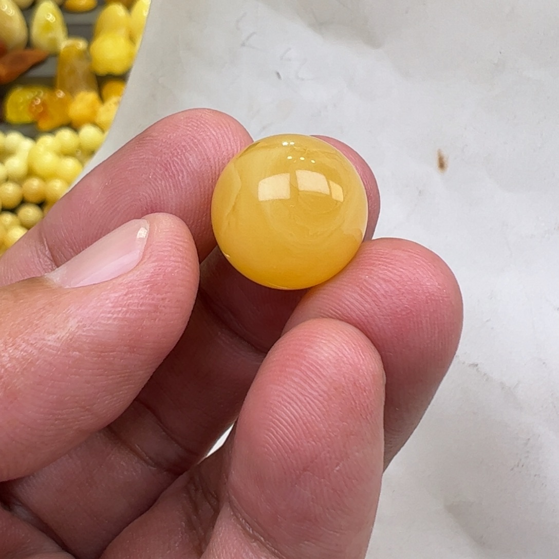 【闪购商品】琥珀裸石未镶嵌16➕2.29克