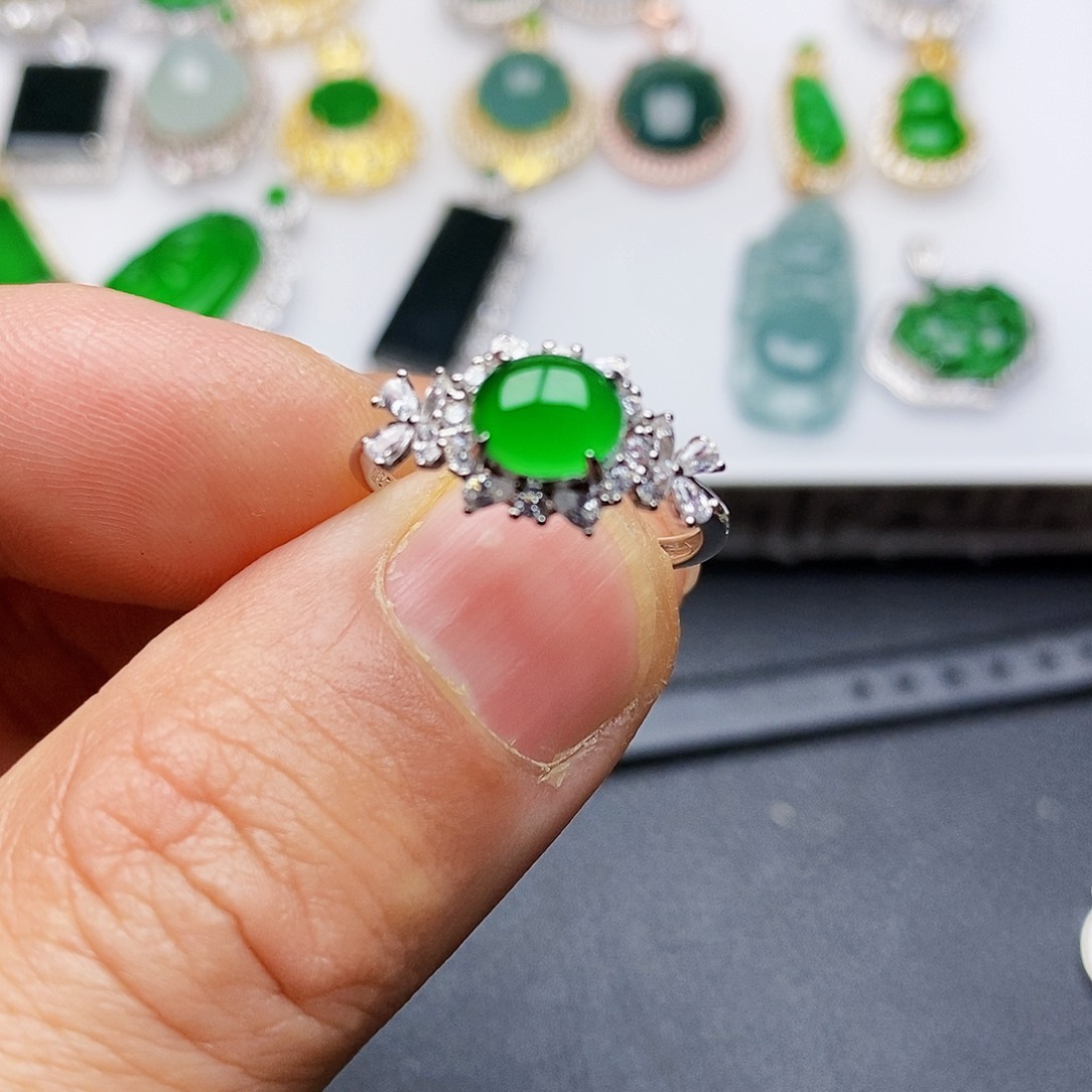 翡翠戒指银S925镶嵌戒指