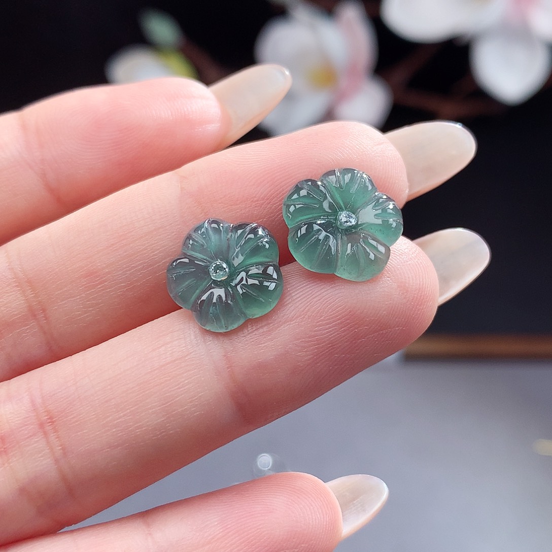 翡翠手镯（圆镯）未镶嵌