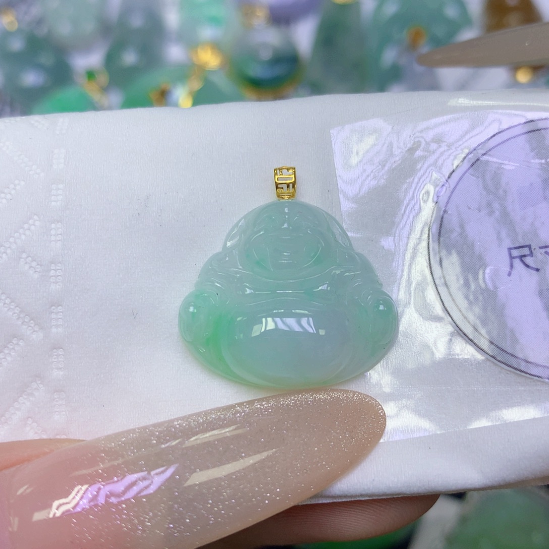 翡翠未镶嵌颈饰缅甸天然翡翠