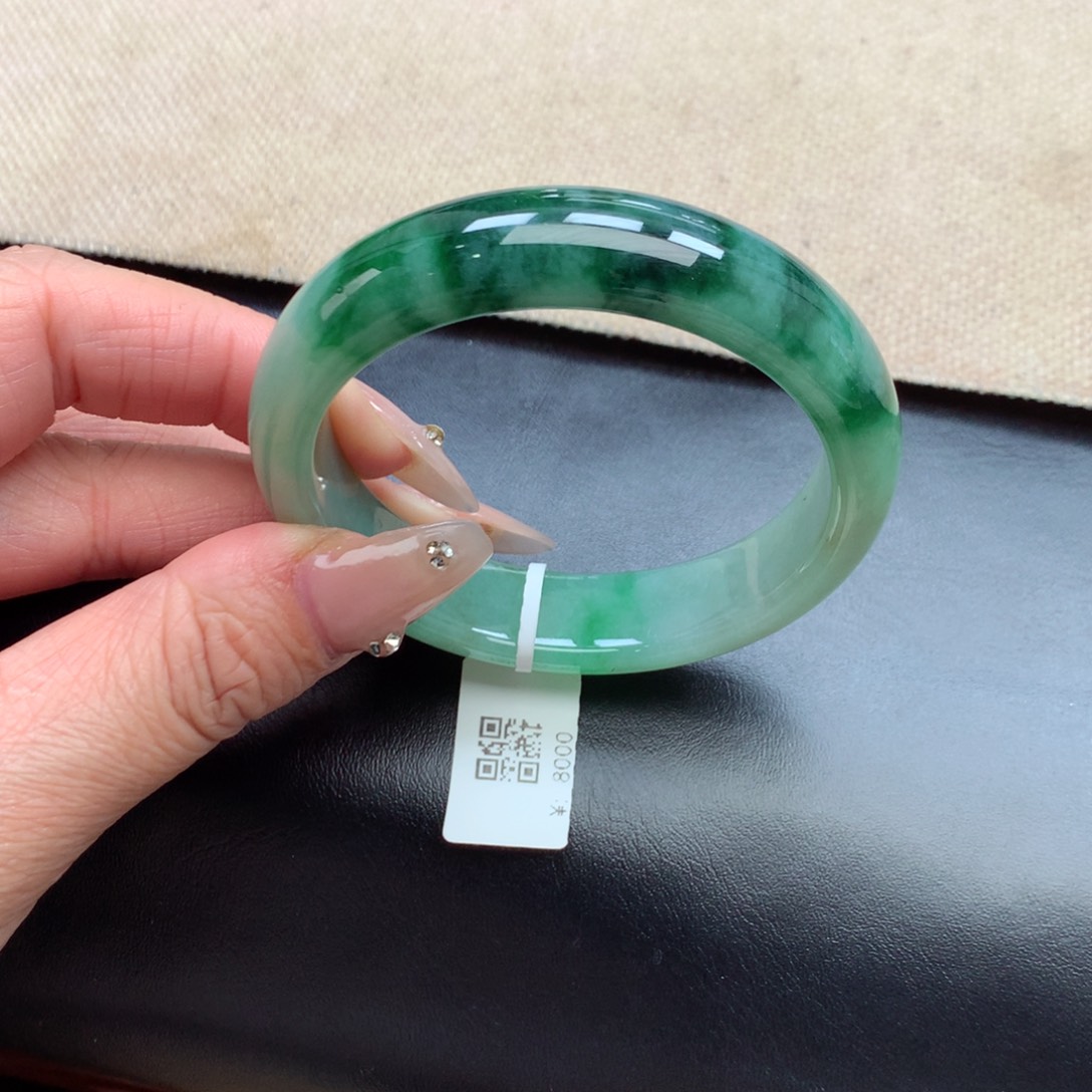 未镶嵌手镯翡翠缅甸翡翠手镯