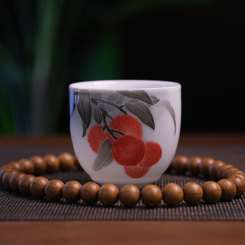 釉下彩茶具纯手绘原创设计荔枝主人杯高温白瓷功夫茶品茗杯陶瓷杯