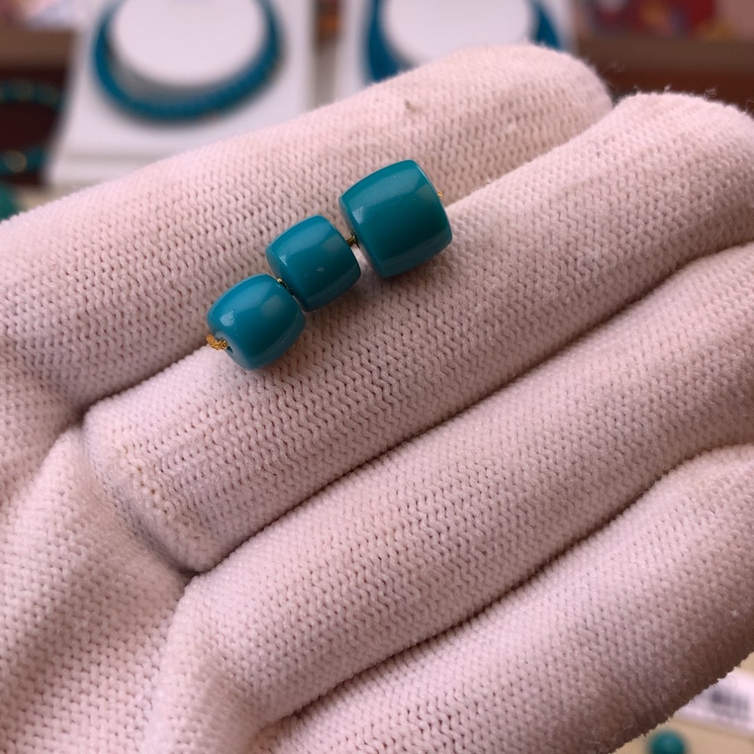 绿松石配饰未镶嵌西*