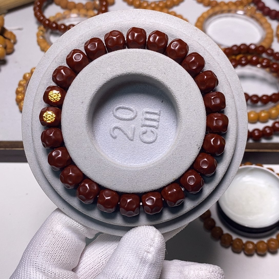 猴头核桃手串双标深坑奶酪机刷10左右