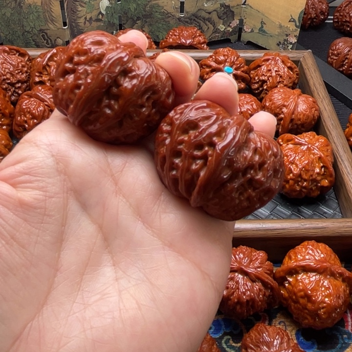 宝***哥文玩核桃吊坠元宝于