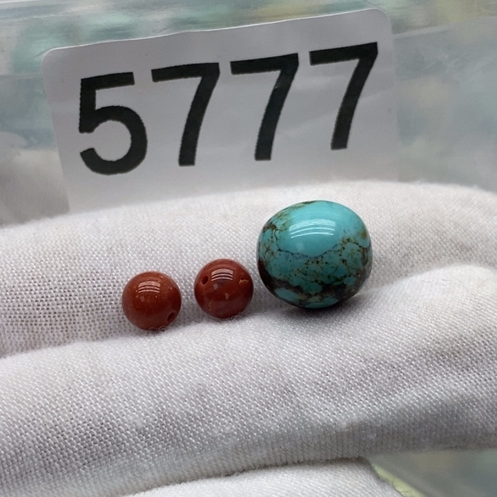 南红玛瑙未镶嵌颈饰