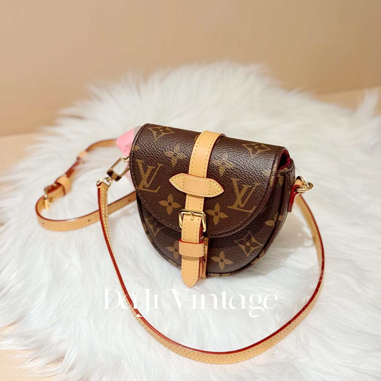 99新 LouisVuitton/路易威登 大吉中古//LV老花迷你盾牌邮