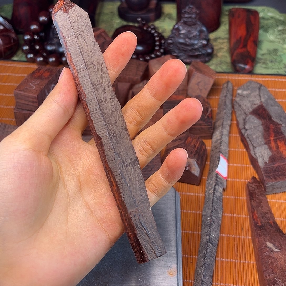 H***靠檀香紫檀（小叶紫檀）印度小叶紫檀料子0.5