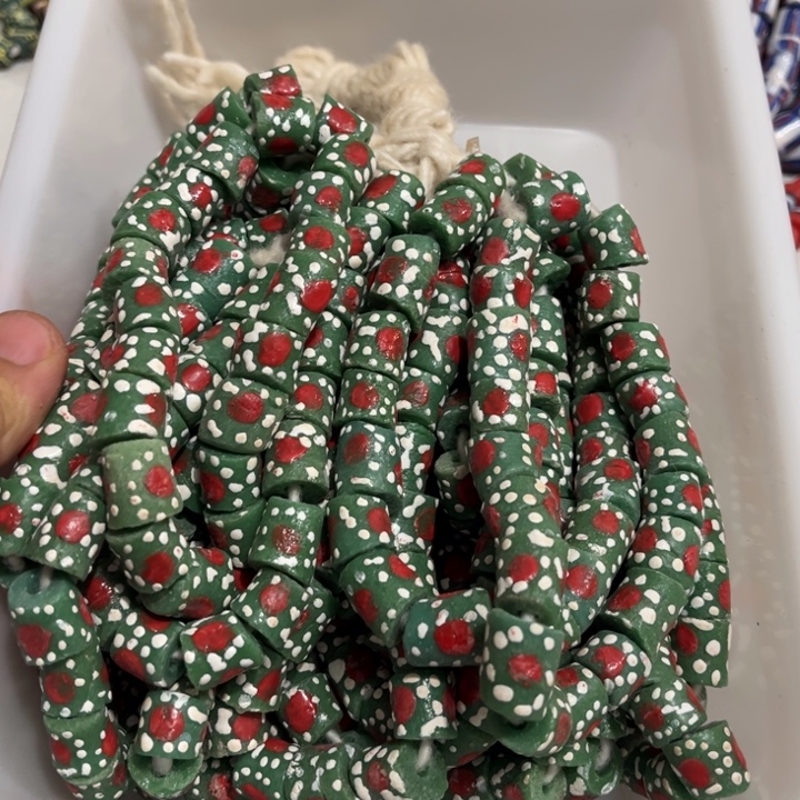 琉璃手工艺品3072。福利1条