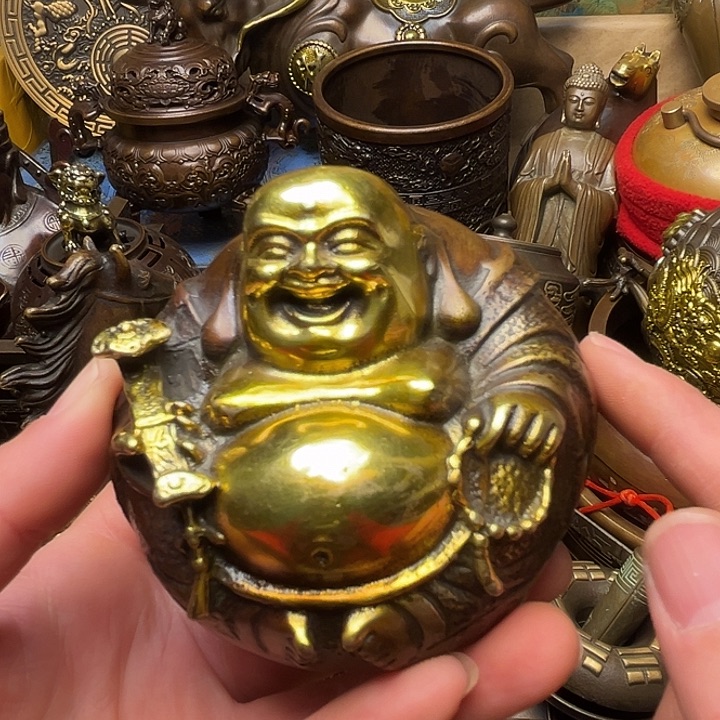 精美铜器批发档口