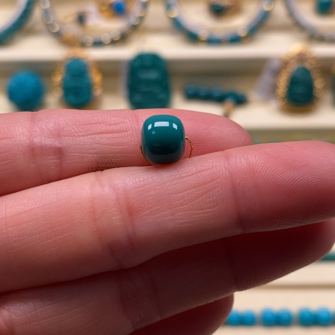 绿松石珠宝奇石未镶嵌直径8.2×7.2老型