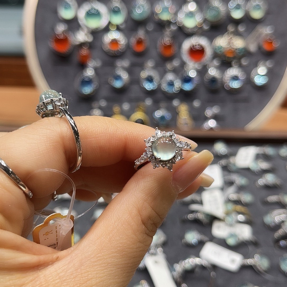 赵***赵蛇纹石玉银S925镶嵌戒指