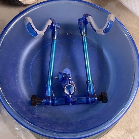 聚碳双后挂一个。      