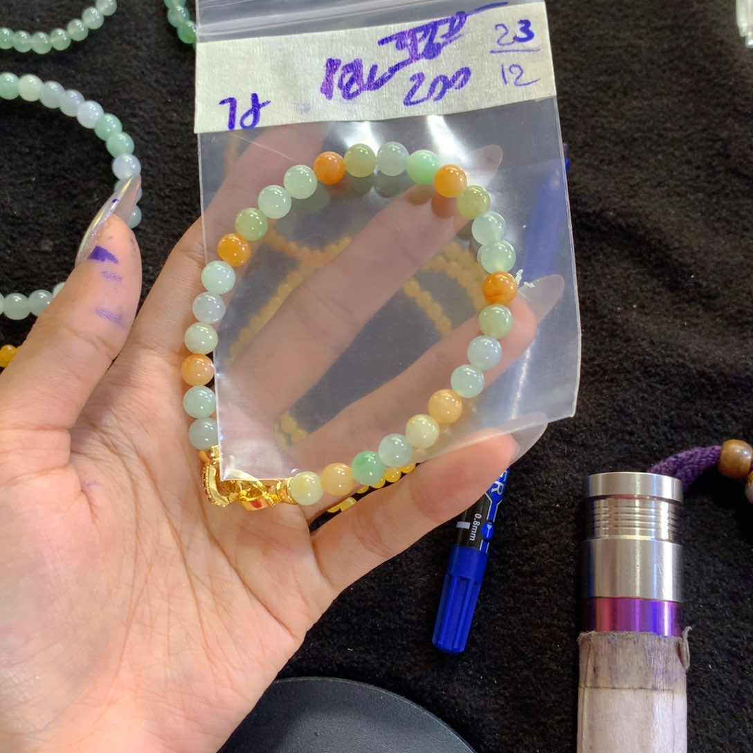 未镶嵌定制翡翠天然缅甸翡翠