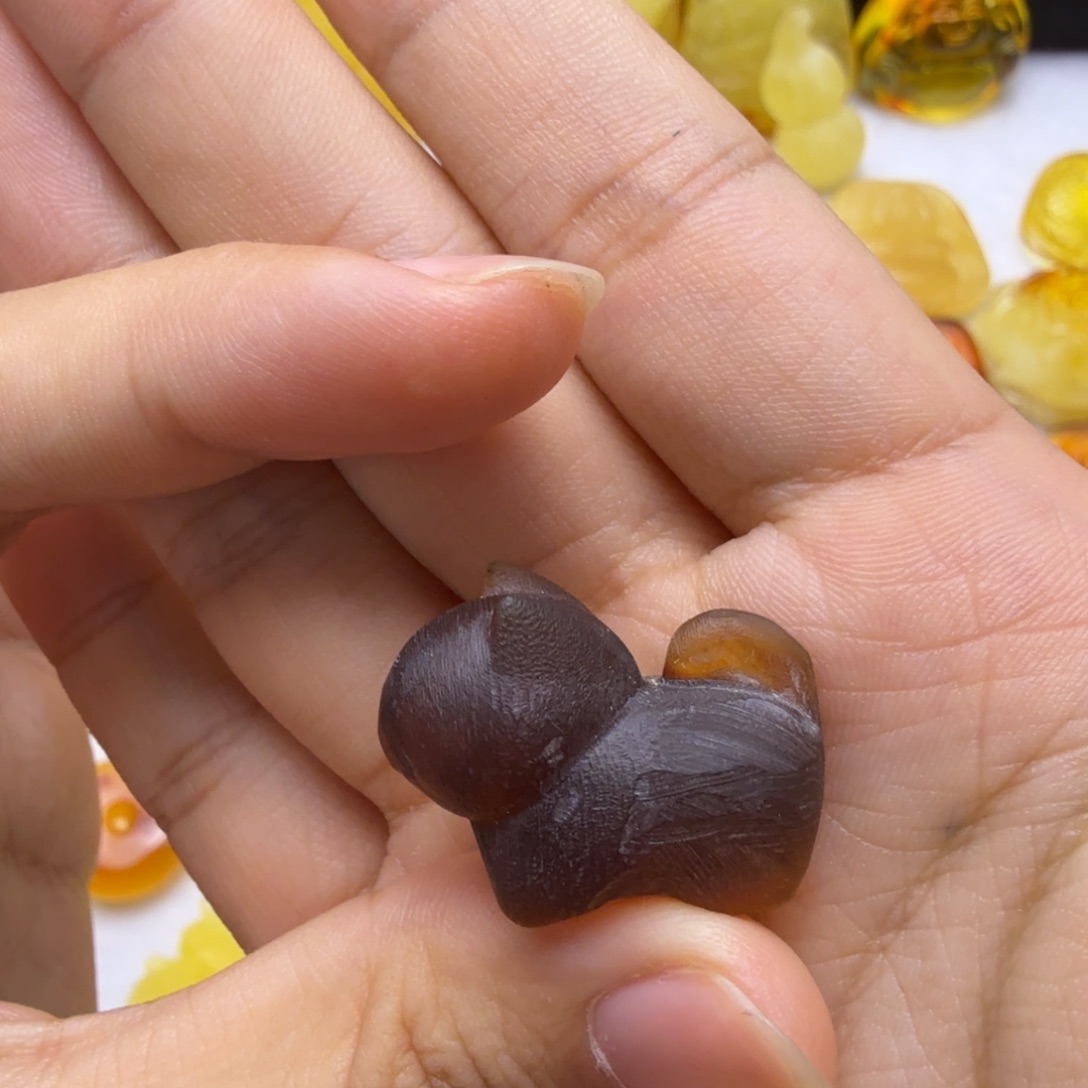 蜜蜡未镶嵌珠宝奇石