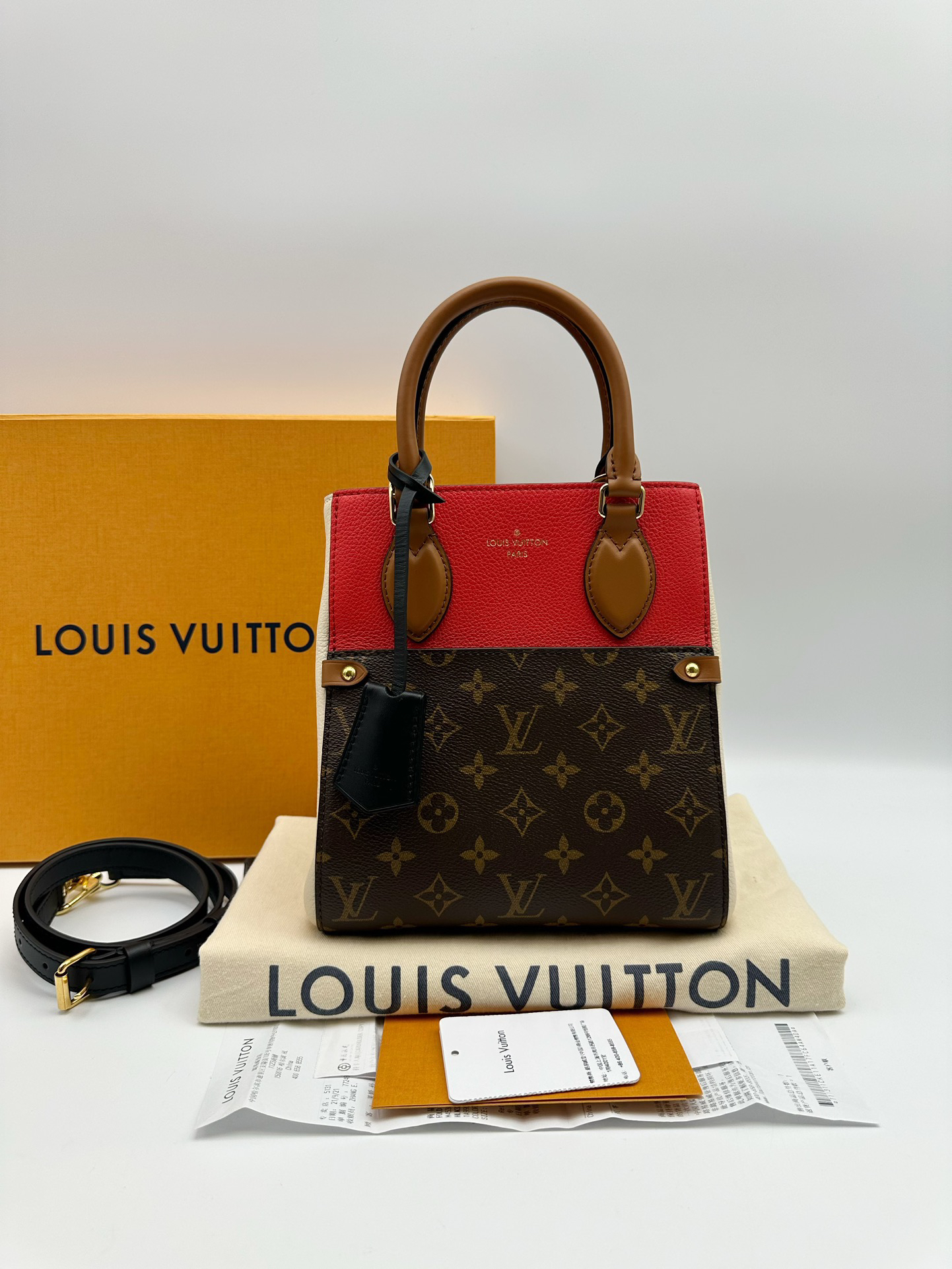 99新 LouisVuitton/路易威登 拼色fold tote小号手提包