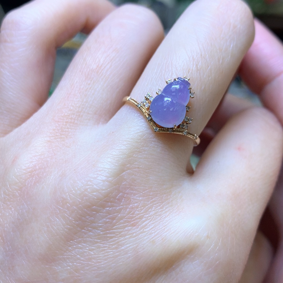 翡翠18K金镶嵌颈饰翡翠吊坠项链