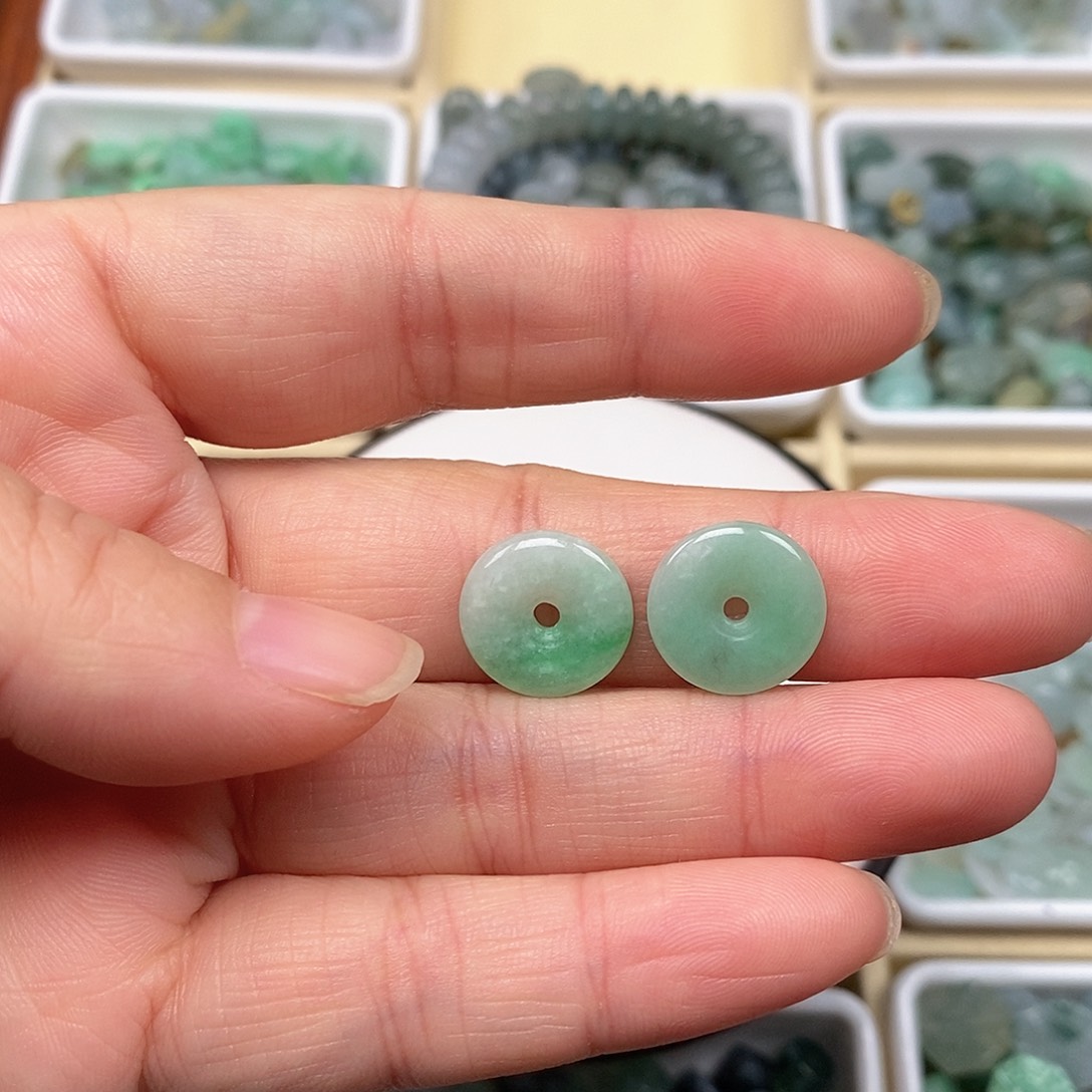 福***满翡翠未镶嵌吊坠(不含链)