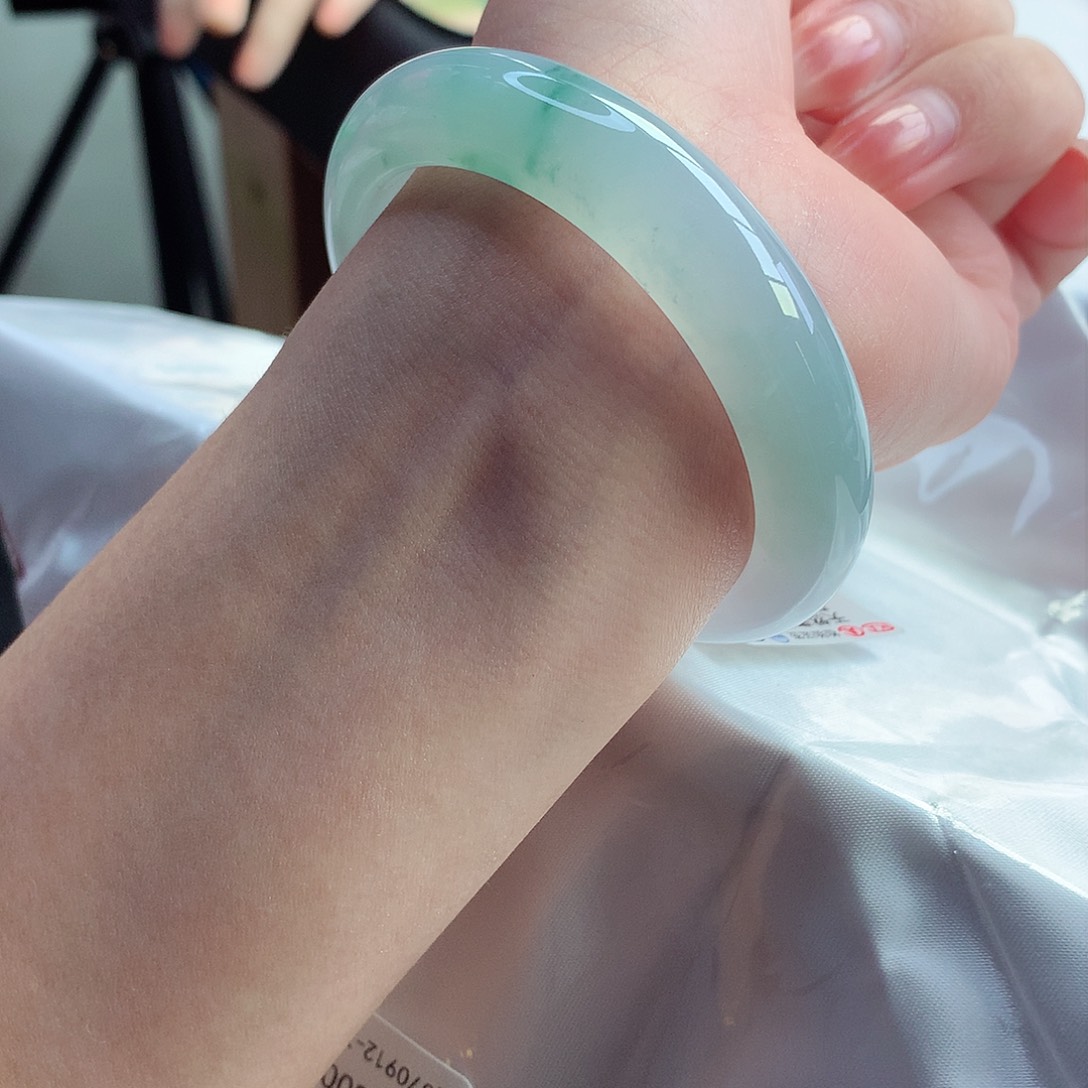 翡翠手镯未镶嵌天然A货翡翠54/55