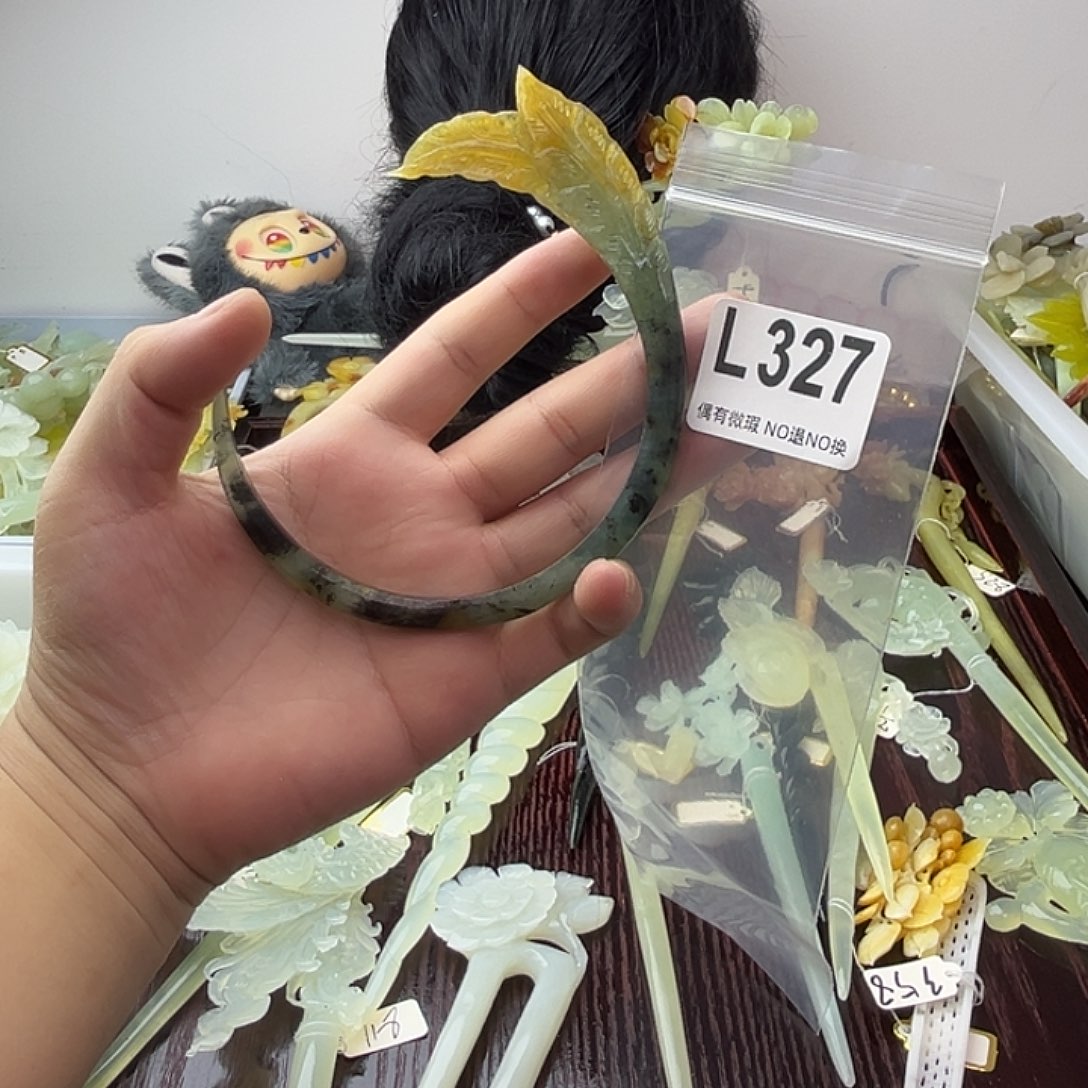 灵***草蛇纹石玉合金发饰